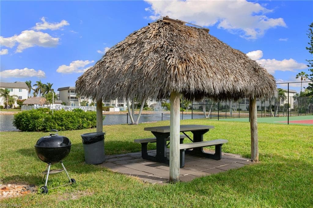 1024 Manatee RD # C303, NAPLES FL 34114-27