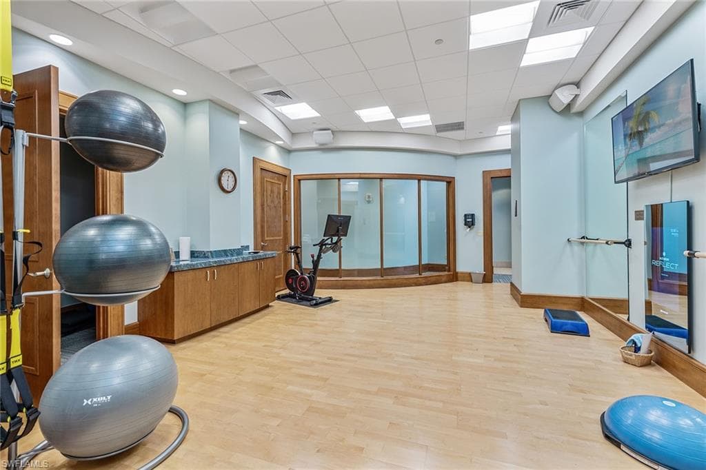 13675 Vanderbilt DR # 1107, NAPLES FL 34110-49