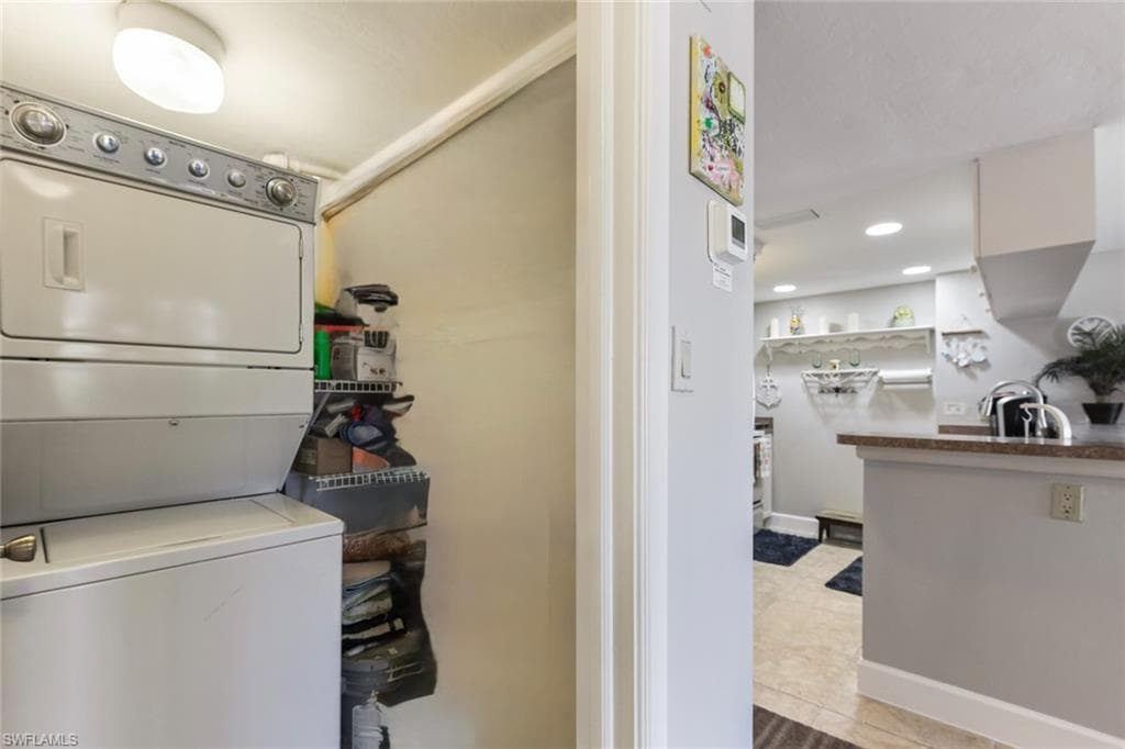 3170 Matecumbe Key RD # 112, PUNTA GORDA FL 33955-13