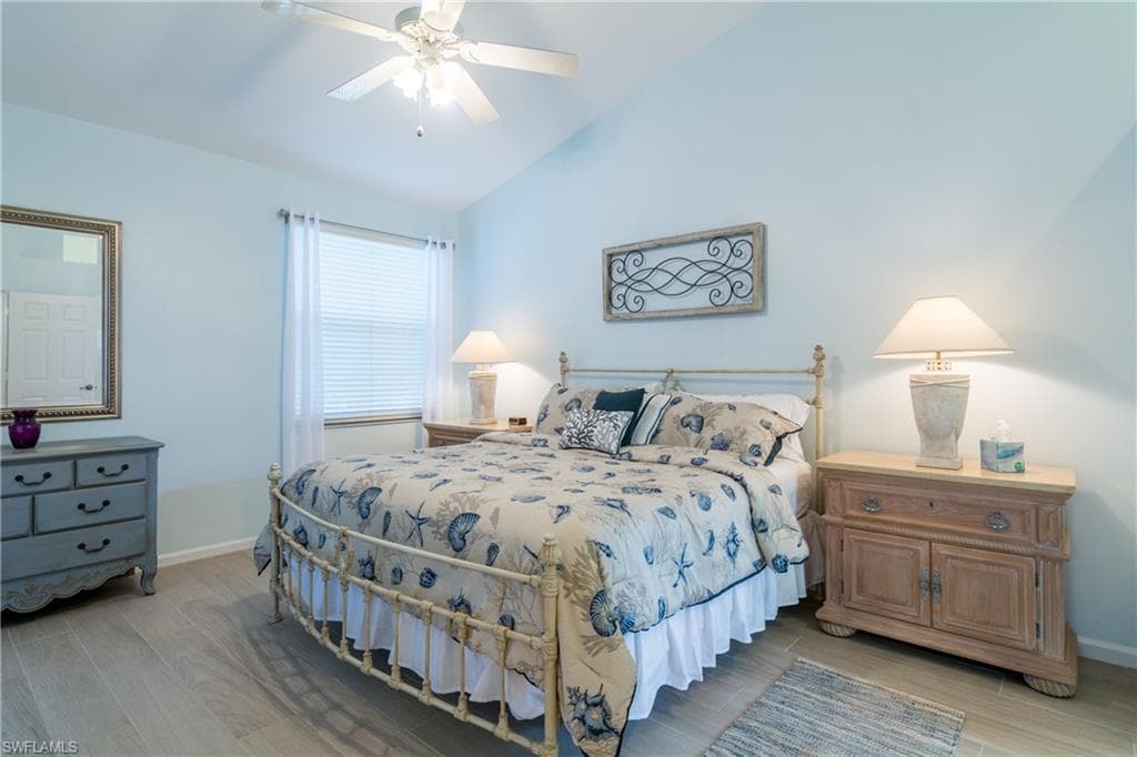7720 Gardner DR # 201, NAPLES FL 34109-5