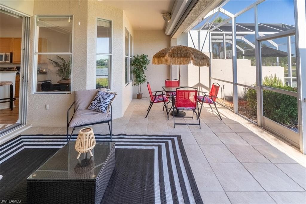 1896 Crestview WAY, NAPLES FL 34119-32