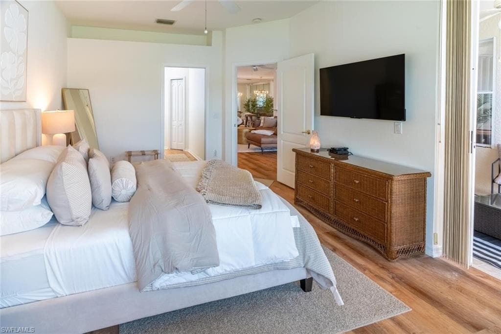 1896 Crestview WAY, NAPLES FL 34119-17