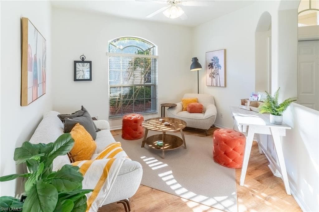 1896 Crestview WAY, NAPLES FL 34119-14