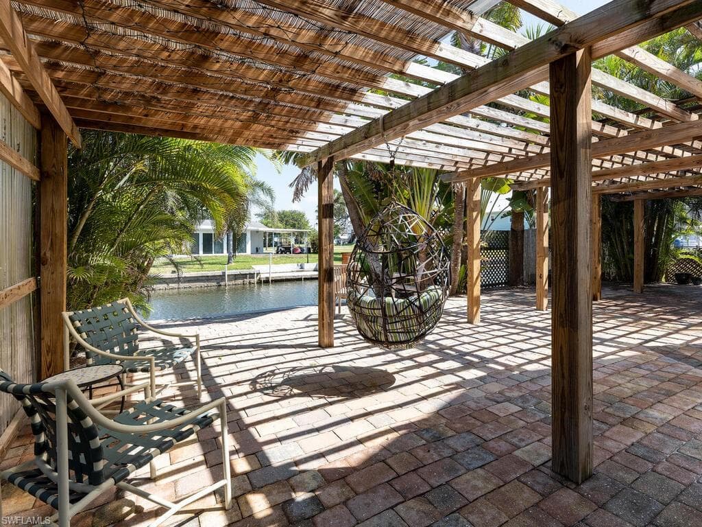 4738 Jackfish ST, BONITA SPRINGS FL 34134-11