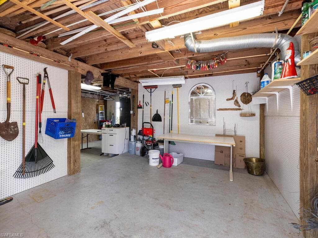 4738 Jackfish ST, BONITA SPRINGS FL 34134-10