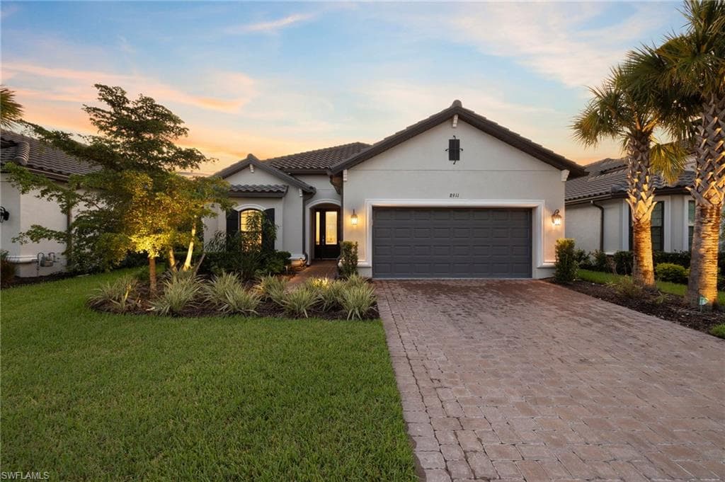 8911 Cappello CT, NAPLES FL 34119-21