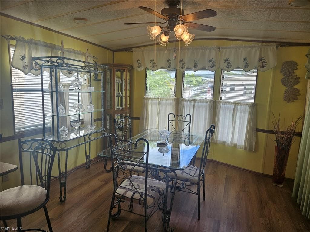 4 Onyx DR # 4O, NAPLES FL 34114-6
