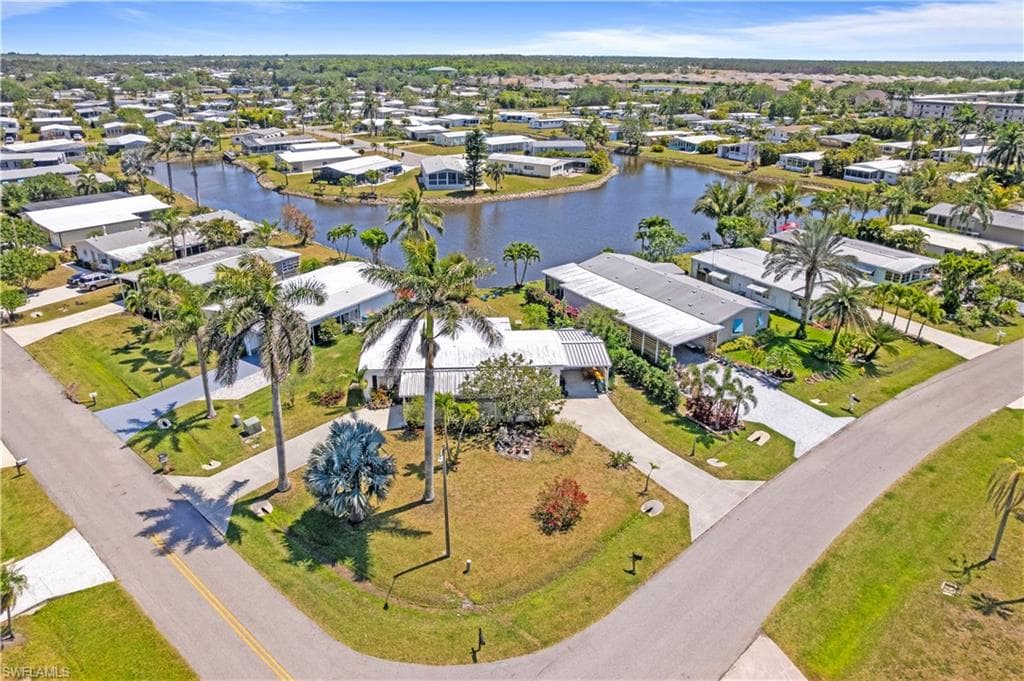 101 Audubon RD, NAPLES FL 34114-29