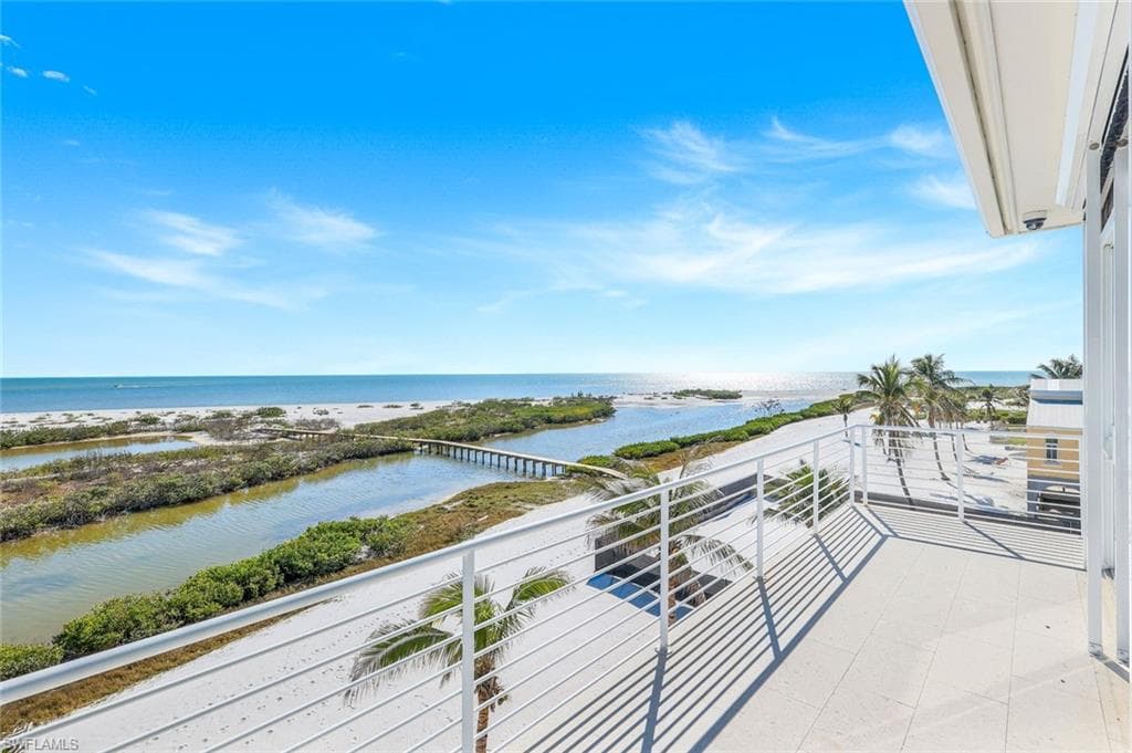 8180 Estero BLVD-31