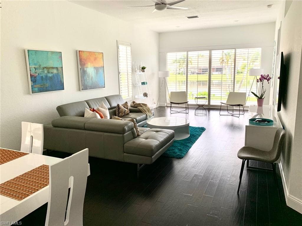 6537 Ilex CIR, NAPLES FL 34109-1