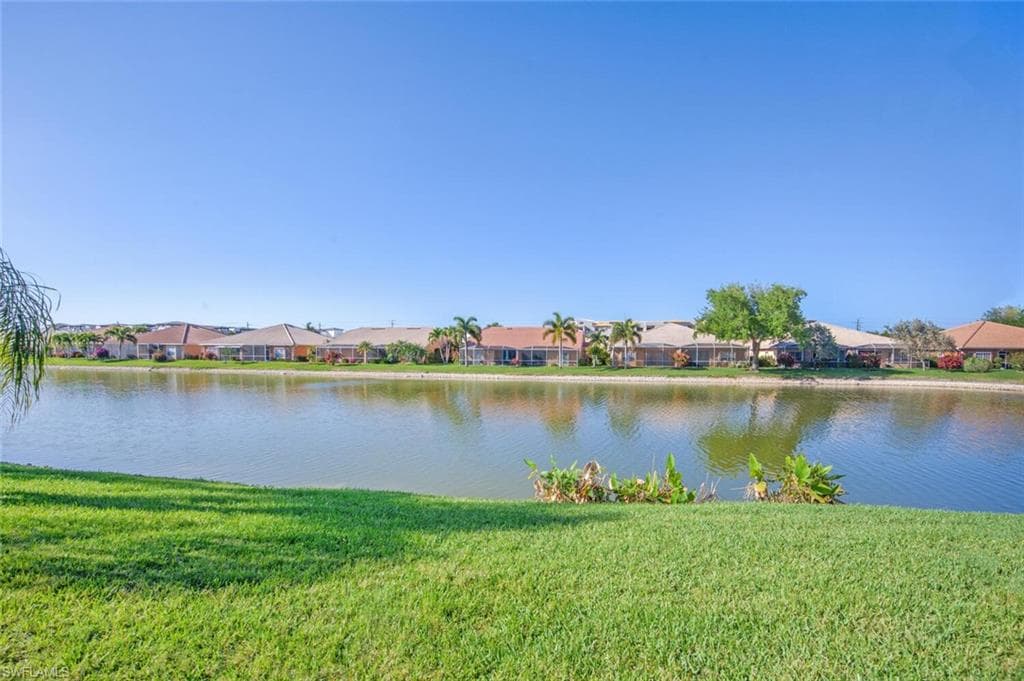 6537 Ilex CIR, NAPLES FL 34109-16