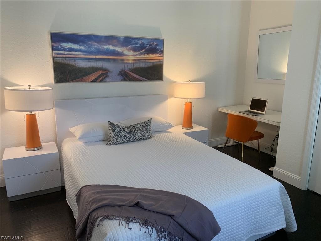 6537 Ilex CIR, NAPLES FL 34109-9