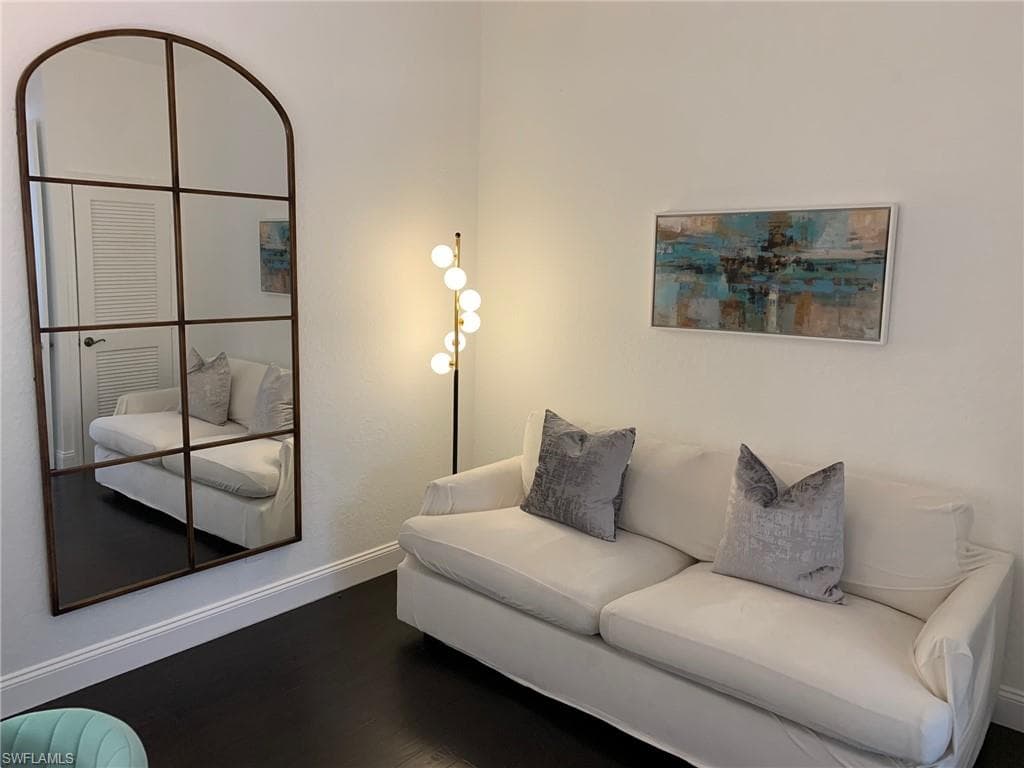 6537 Ilex CIR, NAPLES FL 34109-13