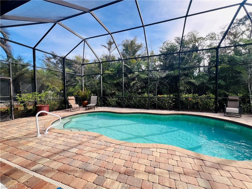 15903 Secoya Reserve CIR, NAPLES FL 34110-16