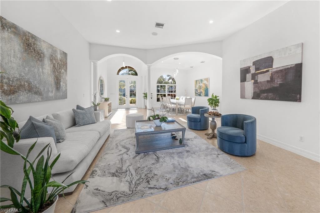 379 Cypress WAY W, NAPLES FL 34110-13
