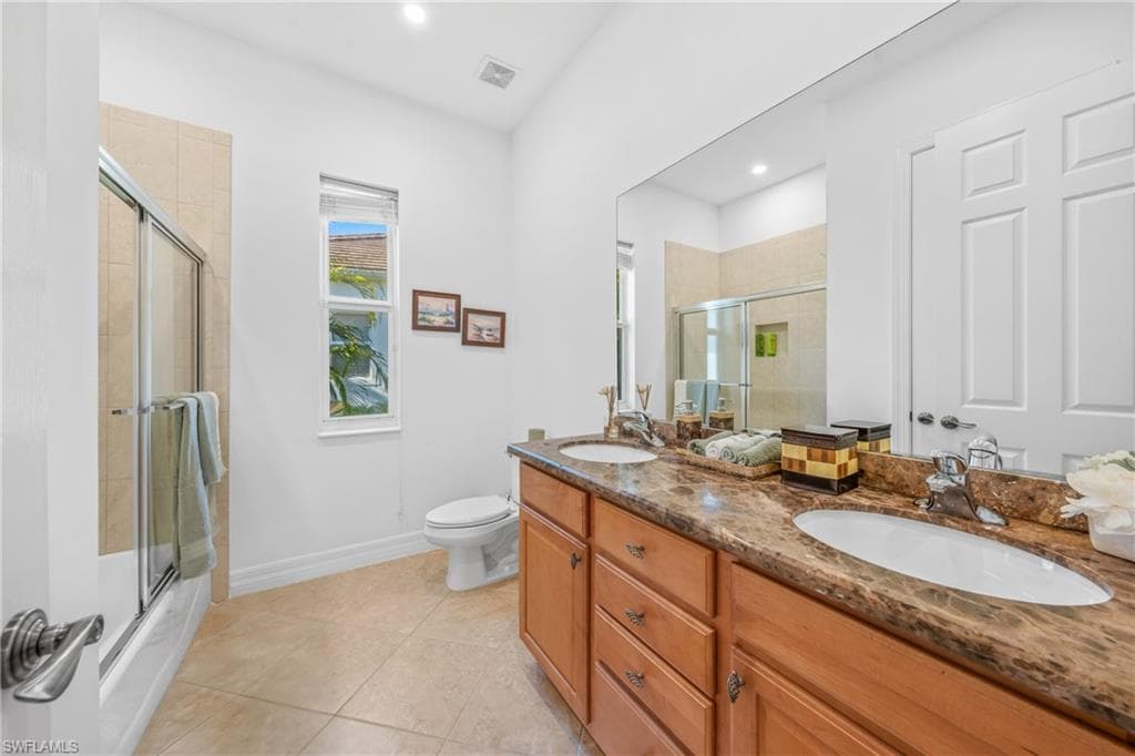 379 Cypress WAY W, NAPLES FL 34110-40