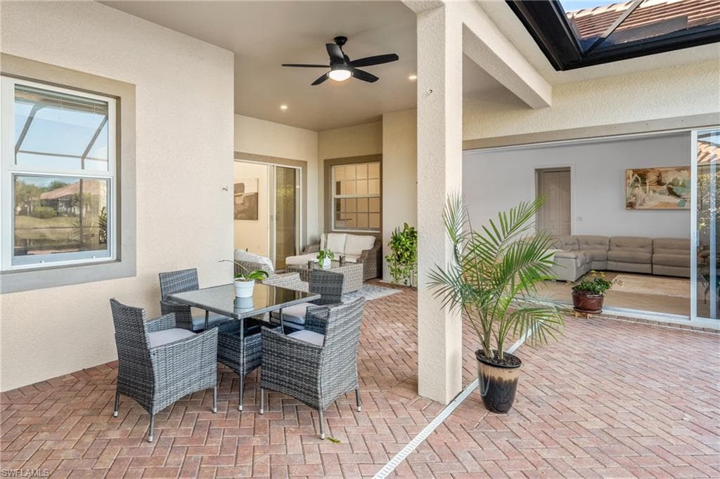 379 Cypress WAY W, NAPLES FL 34110-24