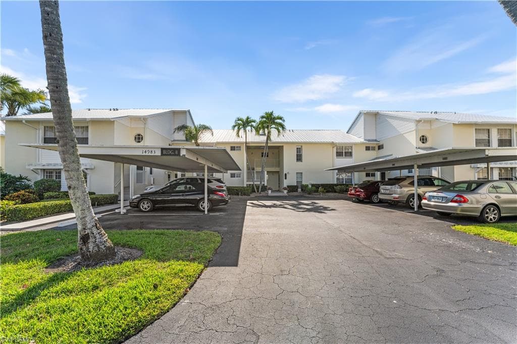 14983 Rivers Edge CT # 129, FORT MYERS FL 33908-32