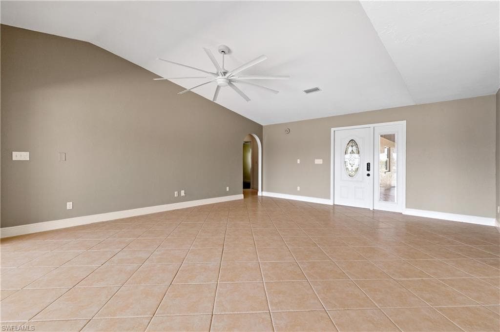 2020 Aruba AVE, FORT MYERS FL 33905-6