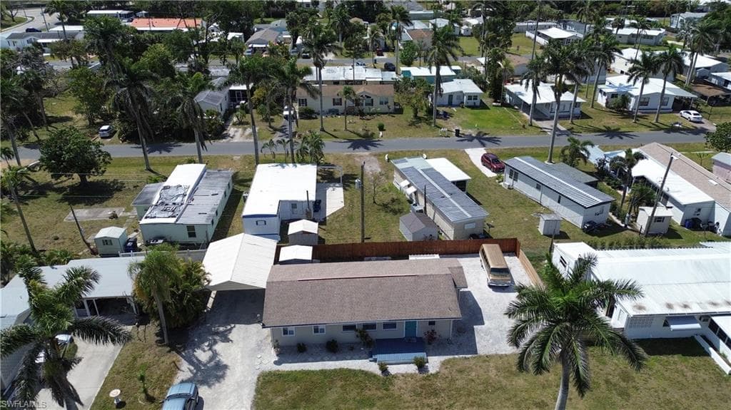 12071 Palm DR, FORT MYERS FL 33908-1