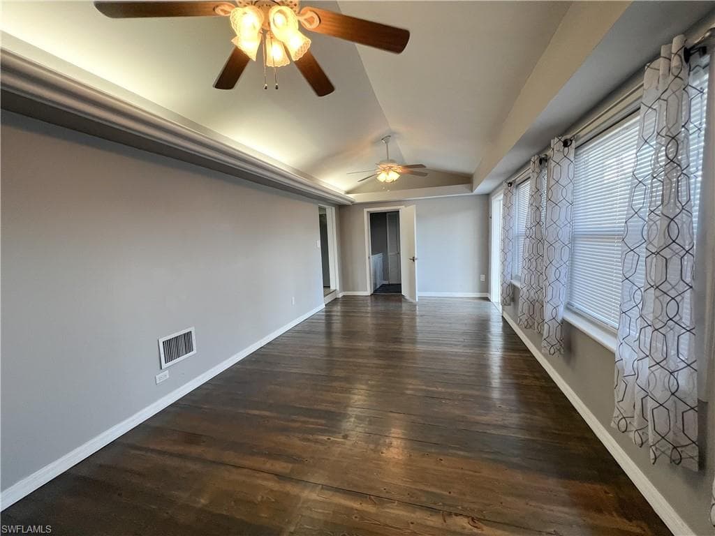 12071 Palm DR, FORT MYERS FL 33908-5