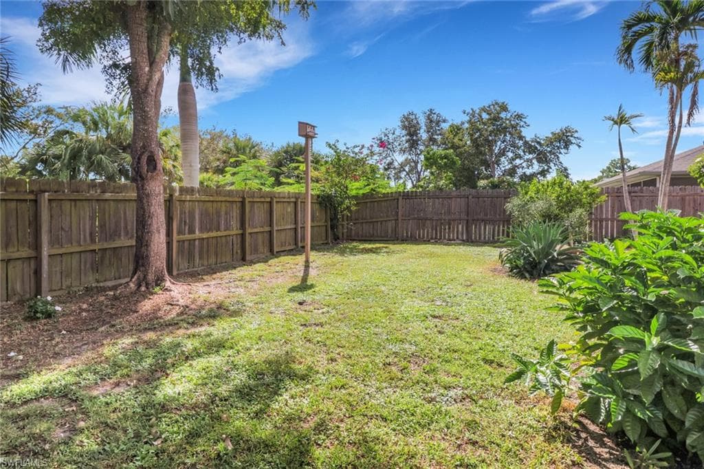 2378 River Reach DR, NAPLES FL 34104-25