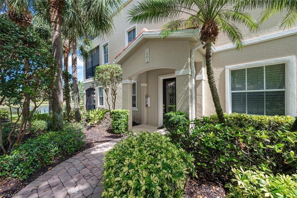 2625 Estrella CT # 1, NAPLES FL 34109-12