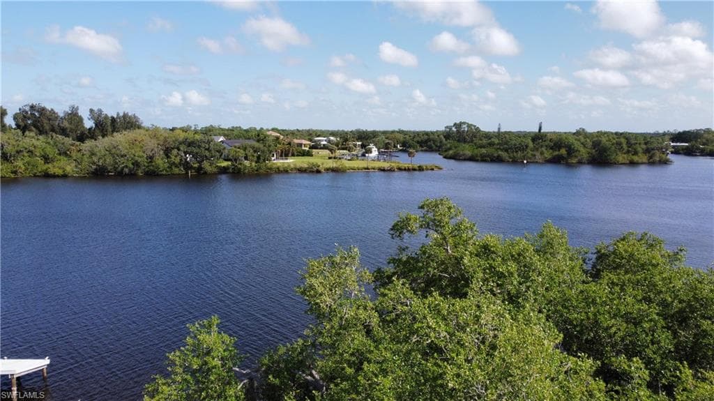 1091 Labelle Vista DR, FORT MYERS FL 33905-2