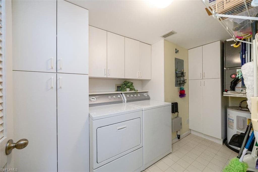 5980 Amherst DR # D202, NAPLES FL 34112-15