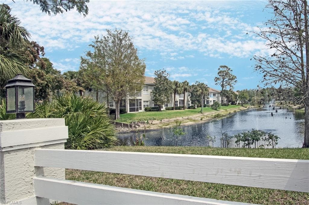 6910 Satinleaf RD N # 204, NAPLES FL 34109-22