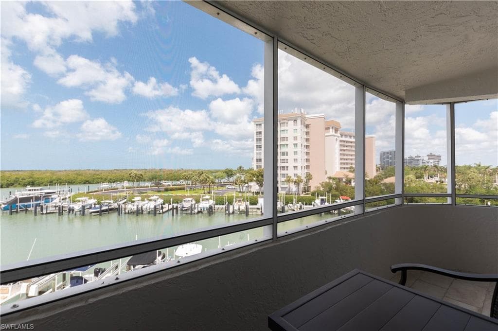 12945 Vanderbilt DR # 409, NAPLES FL 34110-27