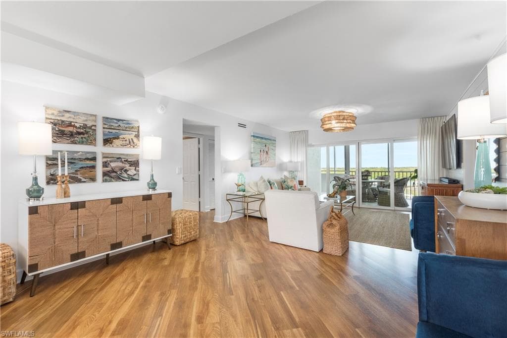 12945 Vanderbilt DR # 409, NAPLES FL 34110-4