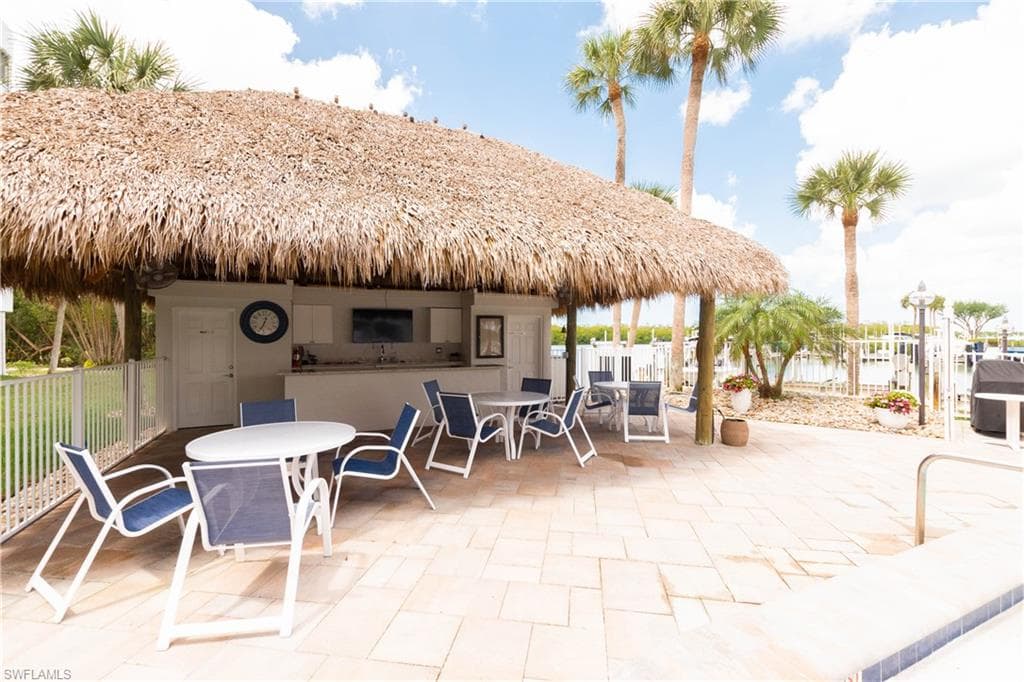 12945 Vanderbilt DR # 409, NAPLES FL 34110-37