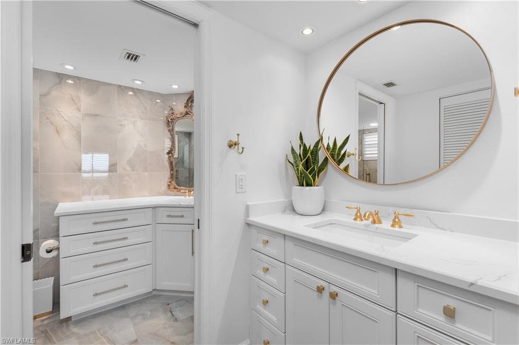 12945 Vanderbilt DR # 409, NAPLES FL 34110-18