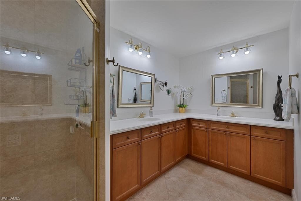 28700 Trails Edge BLVD # 204, BONITA SPRINGS FL 34134-9