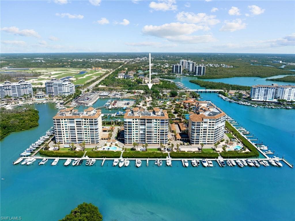435 DOCKSIDE DR # A804, NAPLES FL 34110-2