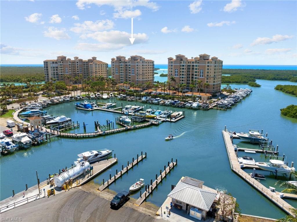 435 DOCKSIDE DR # A804, NAPLES FL 34110-48