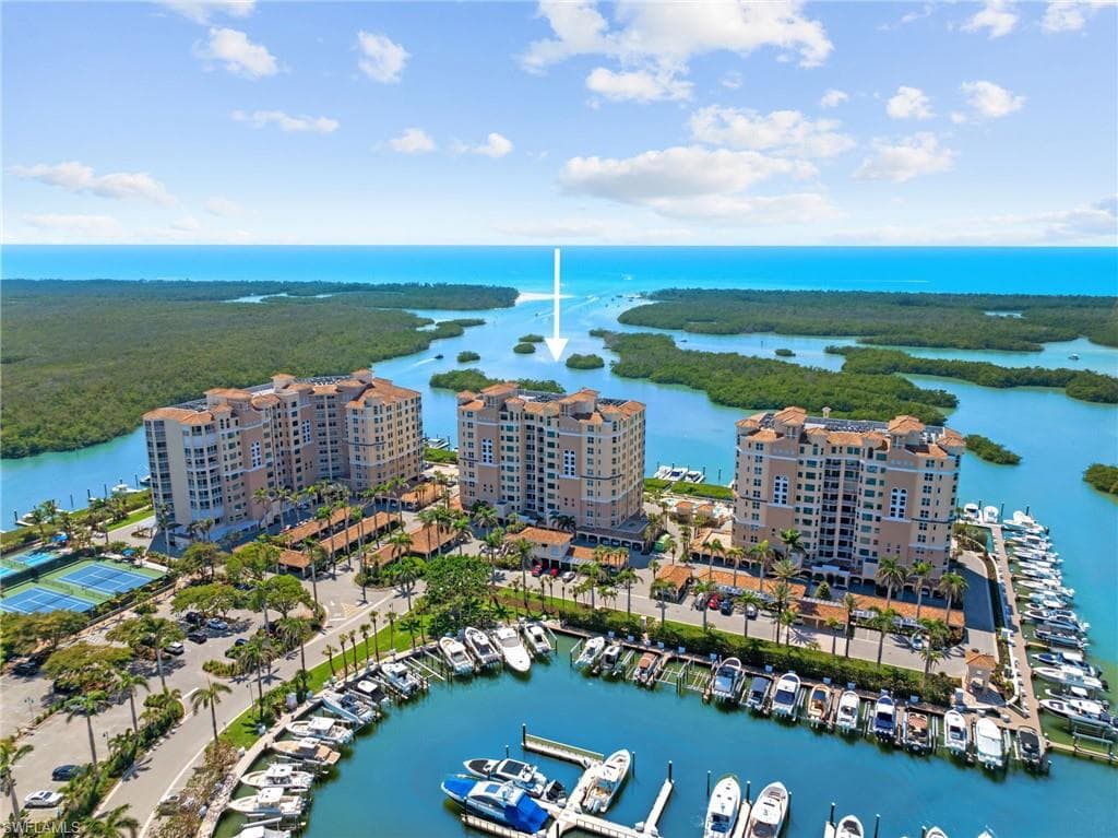 435 DOCKSIDE DR # A804, NAPLES FL 34110-3