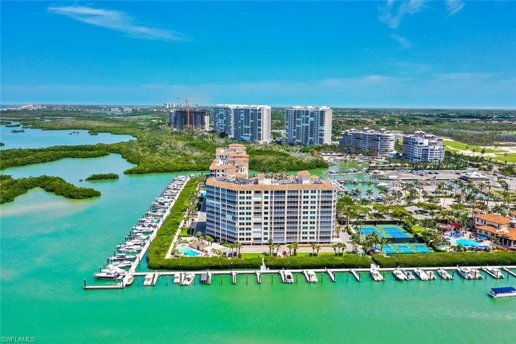 425 Dockside DR # 1, NAPLES FL 34110-37