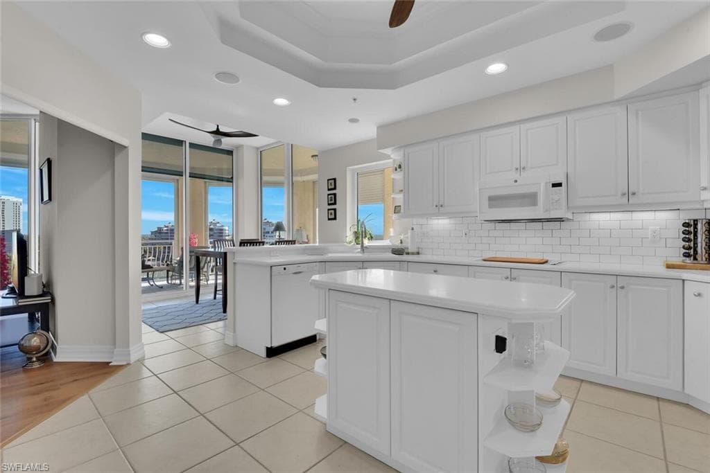 425 Dockside DR # 1, NAPLES FL 34110-10