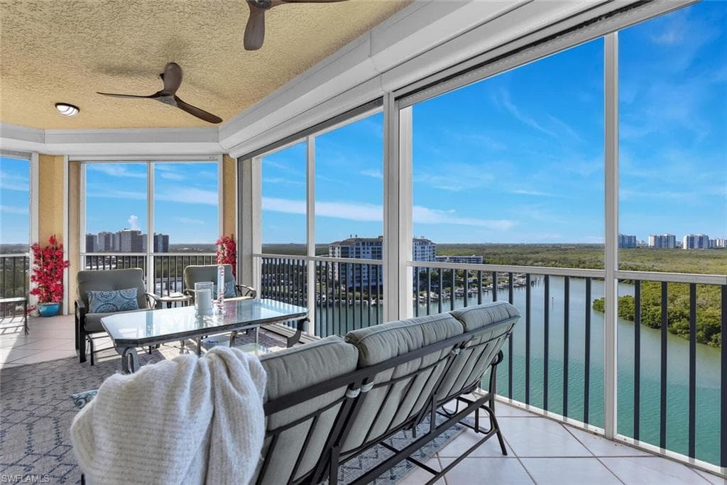 425 Dockside DR # 1, NAPLES FL 34110-28