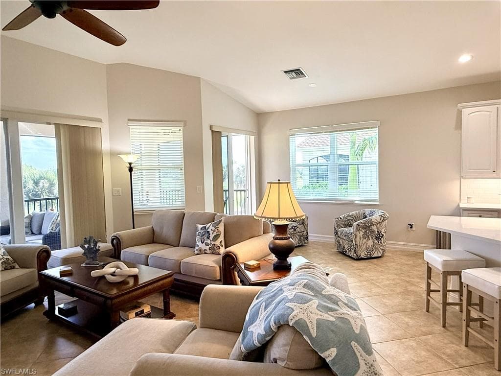 1286 Rialto WAY # 202, NAPLES FL 34114-12