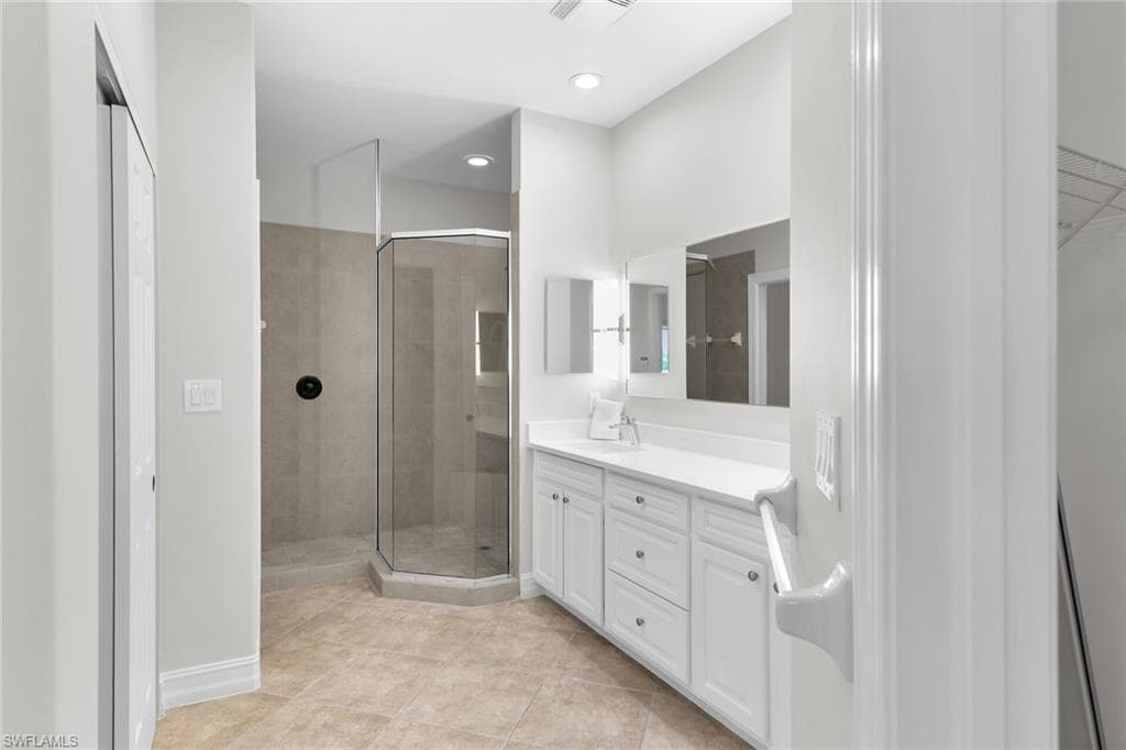 1286 Rialto WAY # 202, NAPLES FL 34114-11