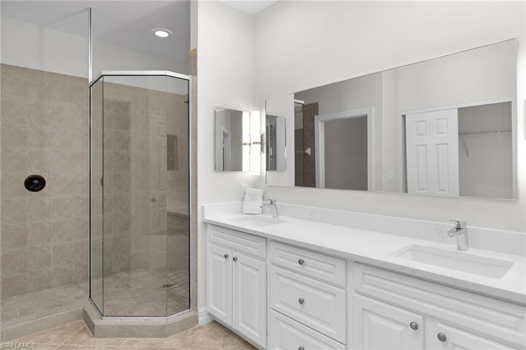 1286 Rialto WAY # 202, NAPLES FL 34114-10