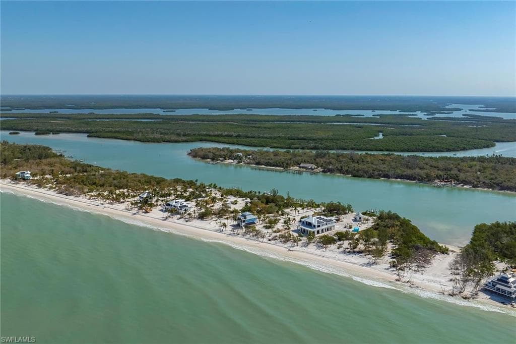 11687 Keewaydin, NAPLES FL 34113-47