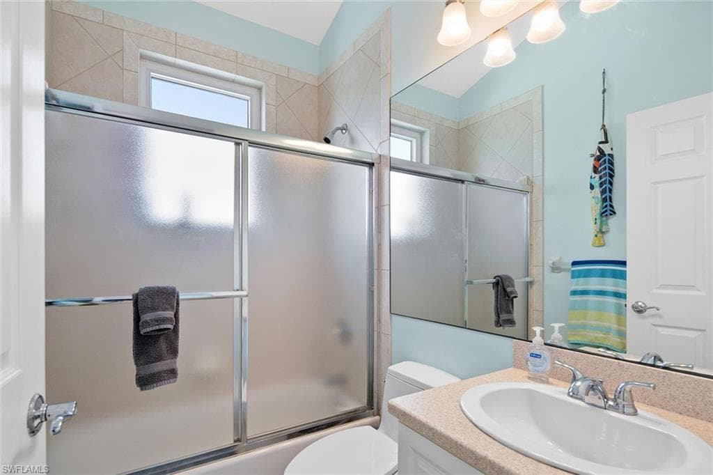 11687 Keewaydin, NAPLES FL 34113-24