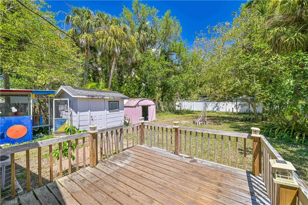 219 Granada BLVD, FORT MYERS FL 33905-9