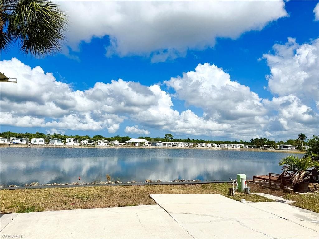 371 Imperial Wilderness BLVD, NAPLES FL 34114-5