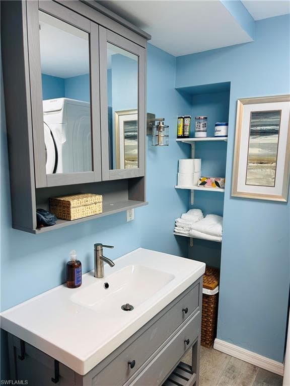 135 Standish CIR, NORTH FORT MYERS FL 33903-26