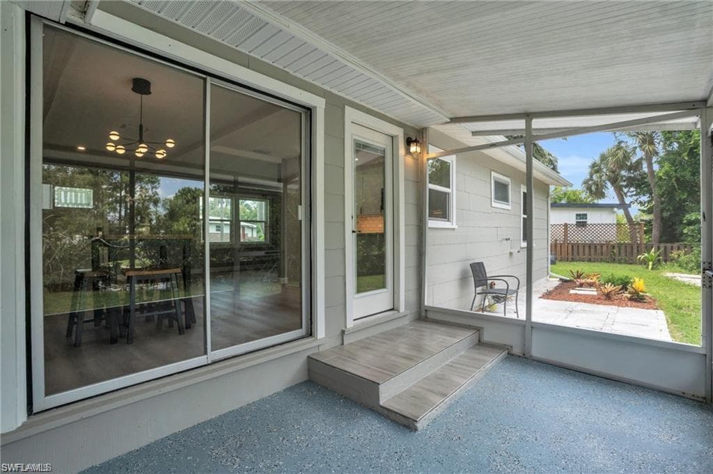 135 Standish CIR, NORTH FORT MYERS FL 33903-12